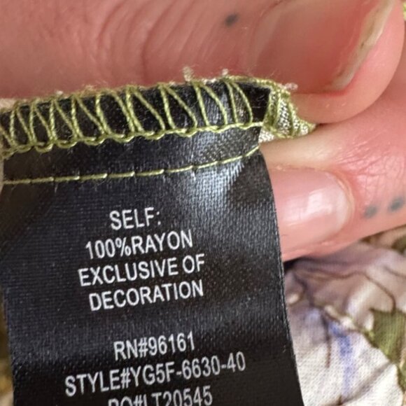 BEBOP Floral Print Womens Shorts Drawstring Waist Pom-Pom Hem Size Medium - Picture 7 of 8